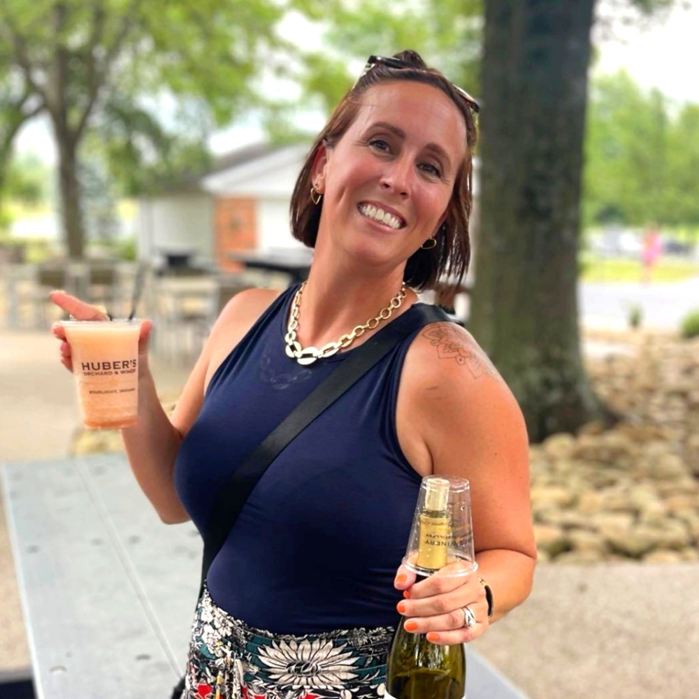 Meet your Posher, Felicia